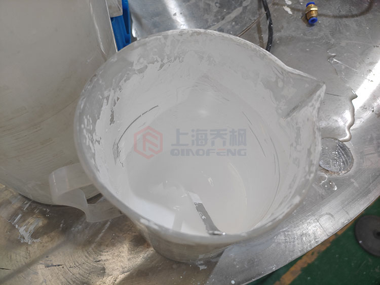 二氧化鈦噴霧干燥機(jī) 二氧化鈦噴霧干燥機(jī)